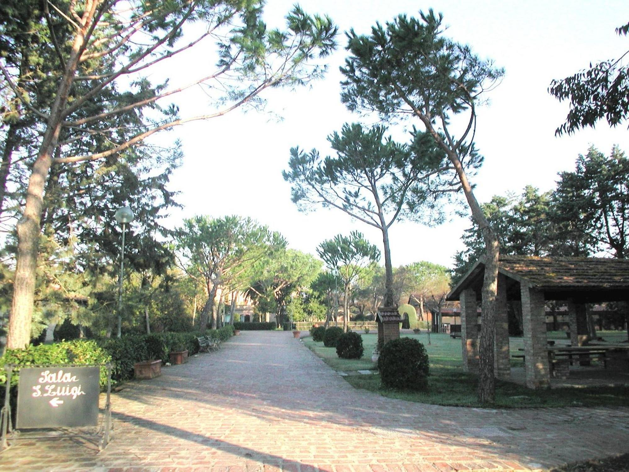 Borgo San Antonio & Borgo San Giuseppe By La Principina Aparthotel Principina Terra Εξωτερικό φωτογραφία